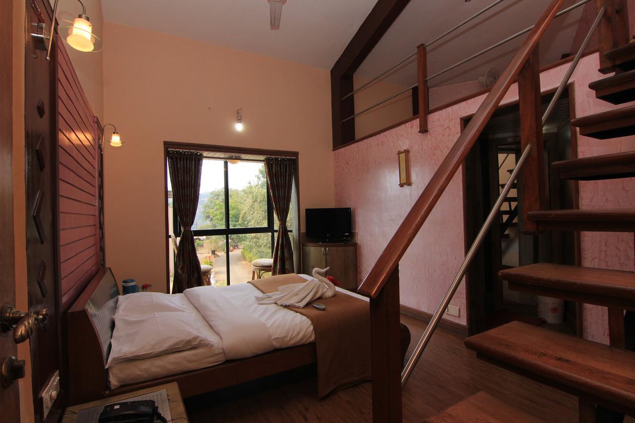 Mount View Executive Hotel Panchgani Bagian luar foto
