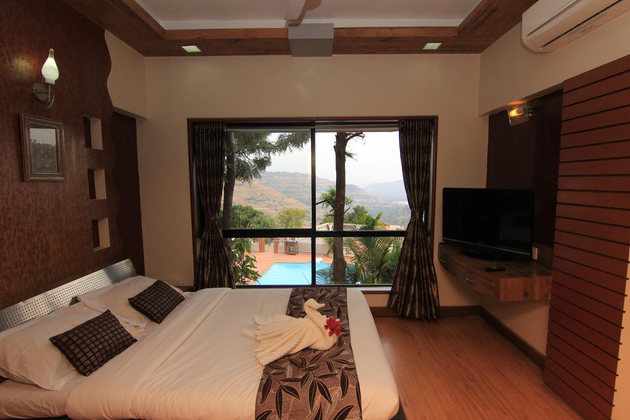Mount View Executive Hotel Panchgani Bagian luar foto